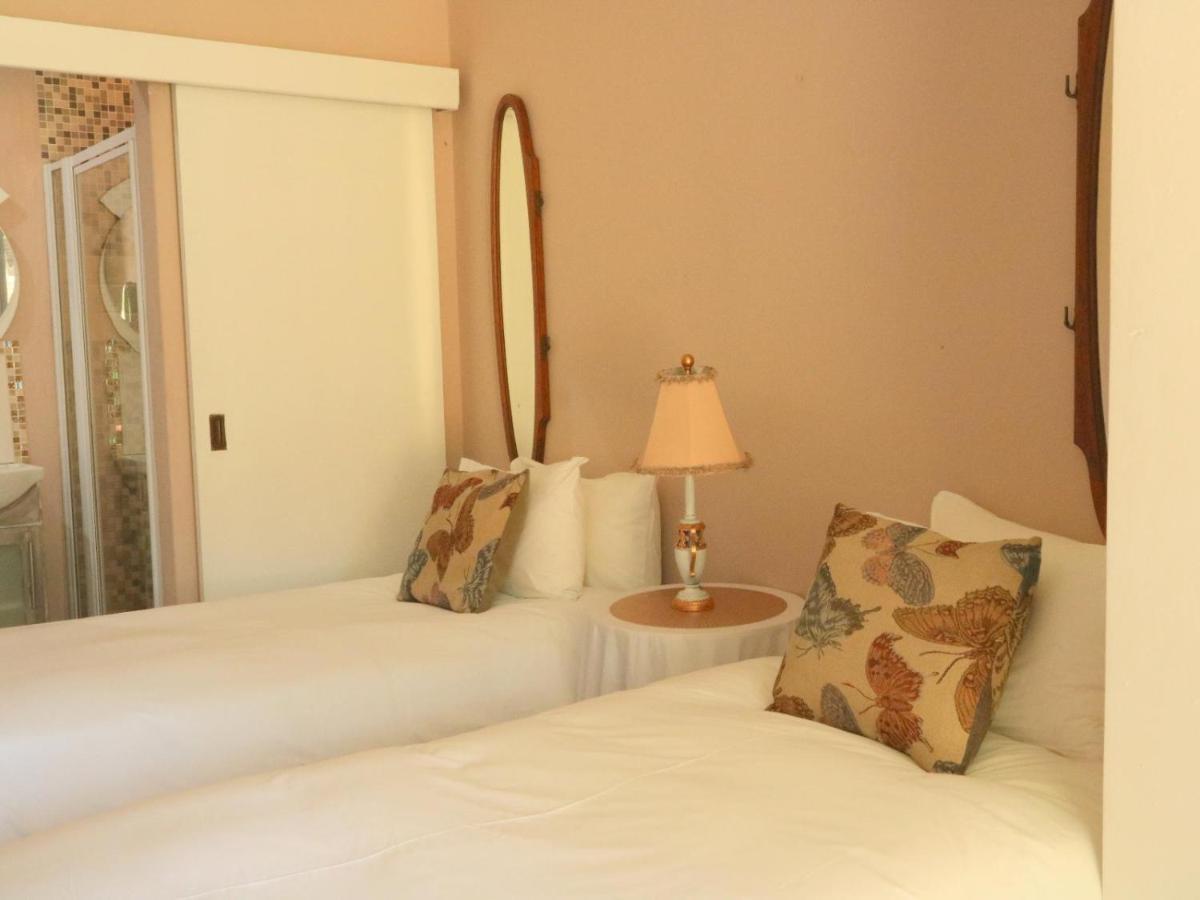 The Boston Guest House Bellville Bilik gambar